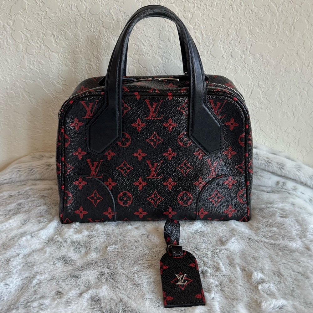 Louis Vuitton Dora BB – Limited Edition Black and Red Infrarouge  P0085